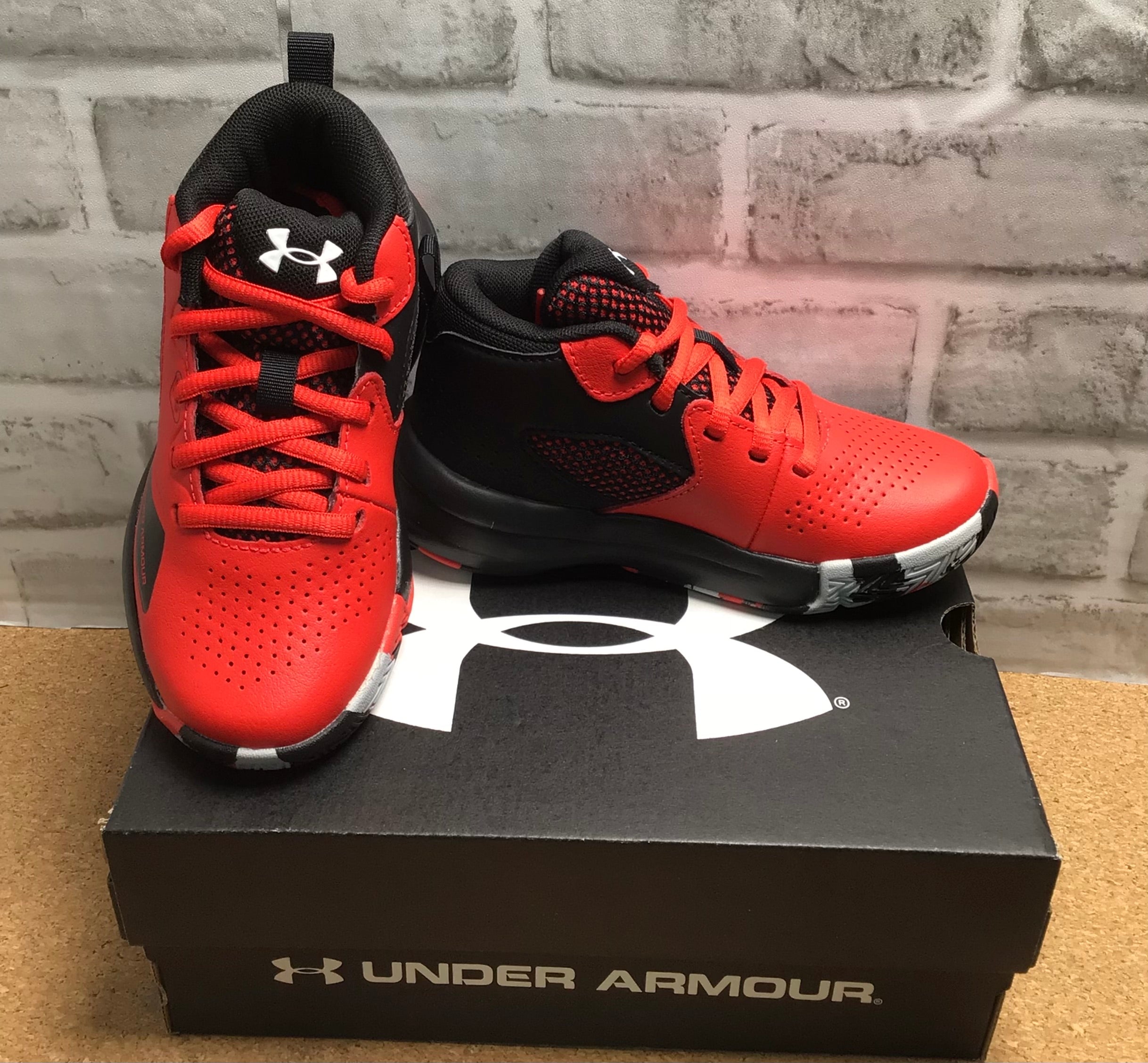Under Armour Unisex Lockdown 5 3023949-601 Red Basketball Shoes Sneaker Size10.5 (7872302809326)